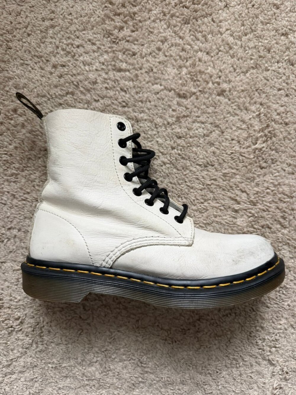 Dr. Martens 8-Eye Lace-Up Boots Women's White Leather US 6 UK 4 EU 37